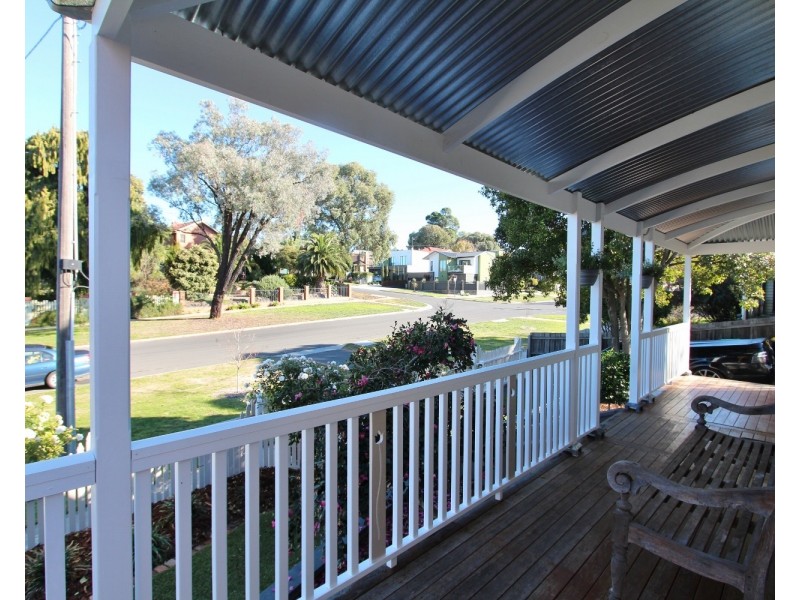 74 Old Violet Street, Bendigo VIC 3550