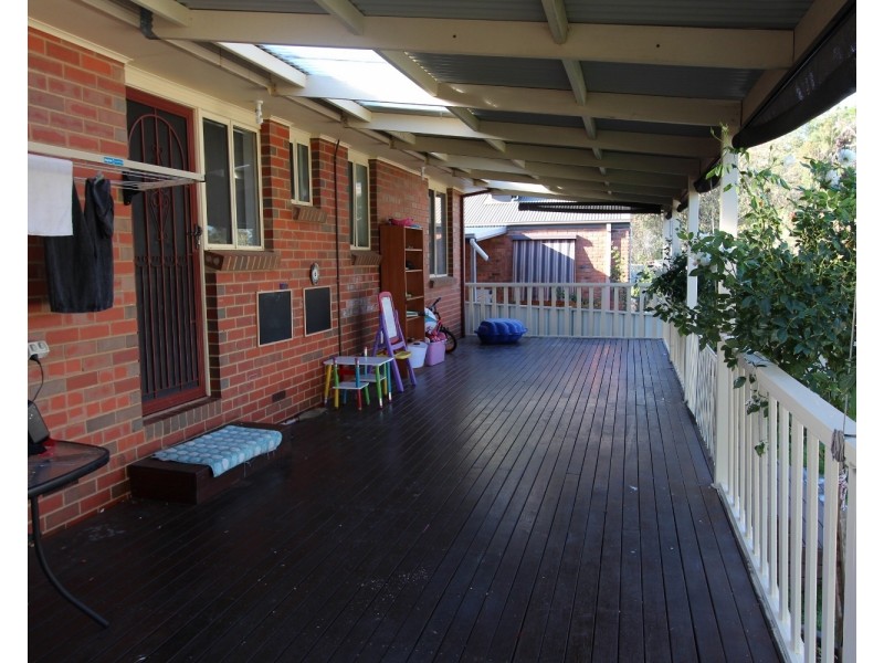 16 Banool Street, Golden Square VIC 3555