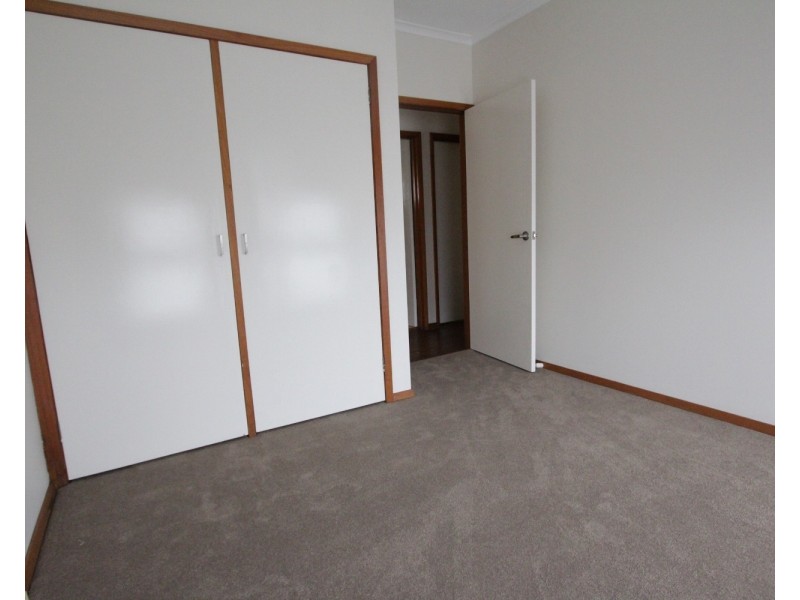 2/334 Barnard Street, Bendigo VIC 3550