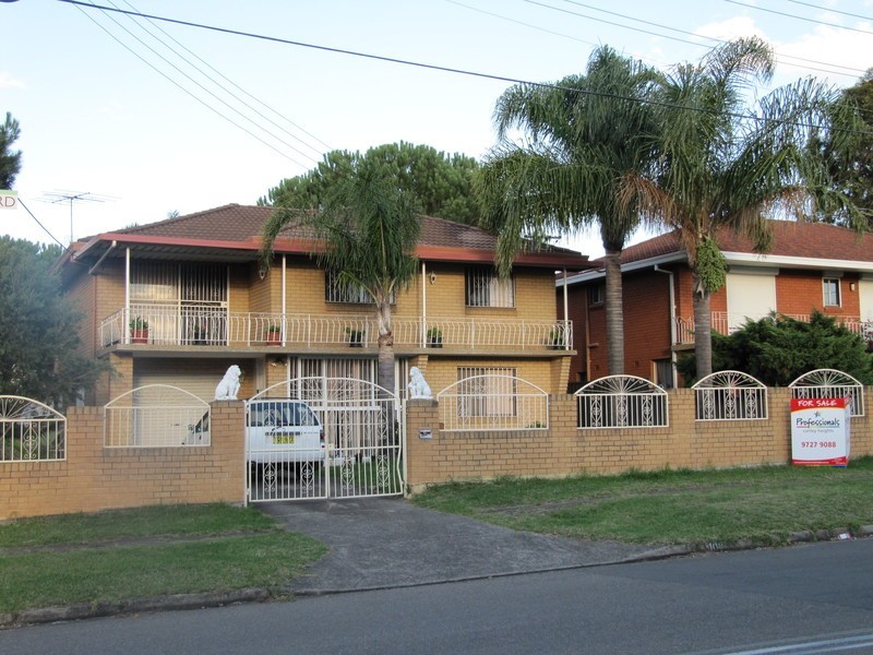 Fairfield West NSW 2165