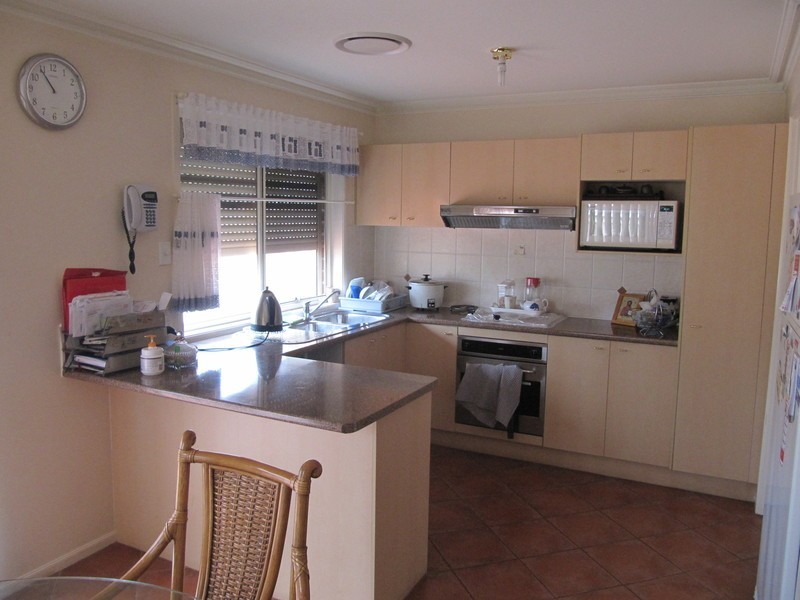 Fairfield East NSW 2165