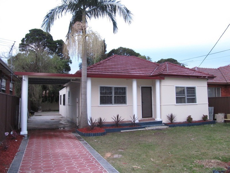 Canley Heights NSW 2166