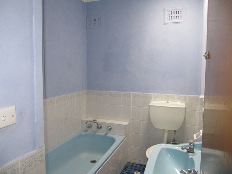 Fairfield West NSW 2165