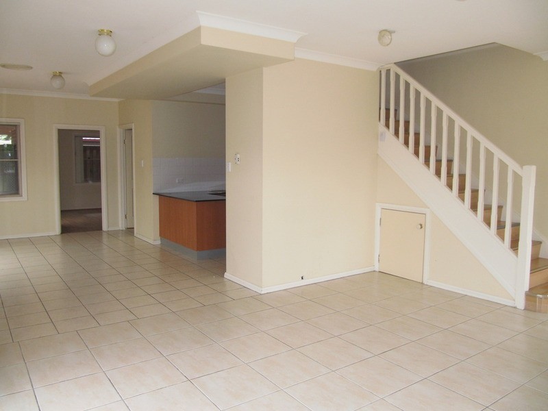 Fairfield NSW 2165