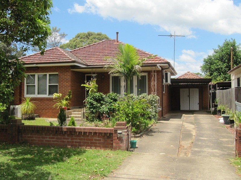 Fairfield East NSW 2165