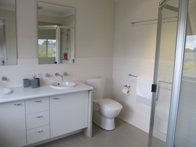 West Hoxton NSW 2171