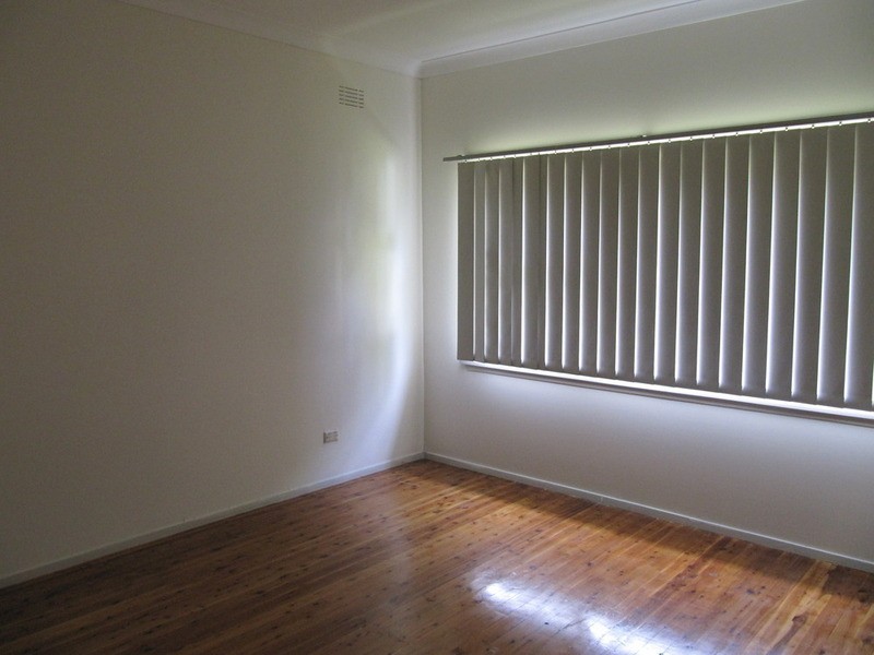 Fairfield West NSW 2165