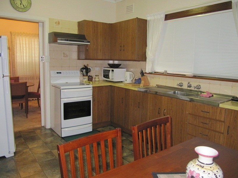 1 Mainsbridge Avenue, Liverpool NSW 2170