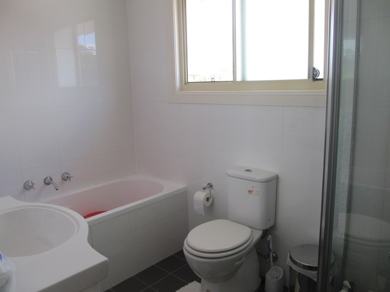 Canley Heights NSW 2166