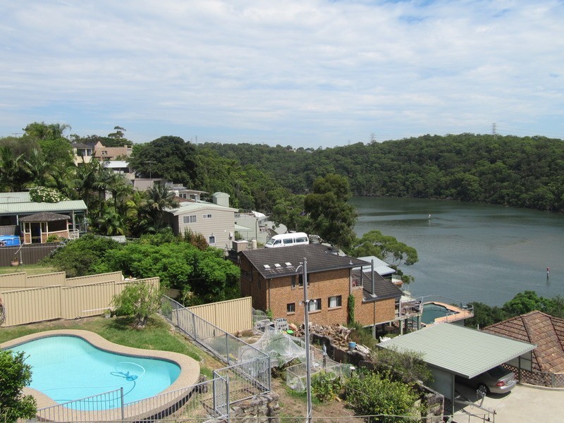 Lugarno NSW 2210