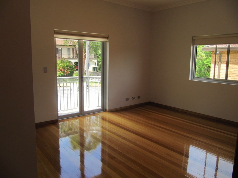 Lugarno NSW 2210