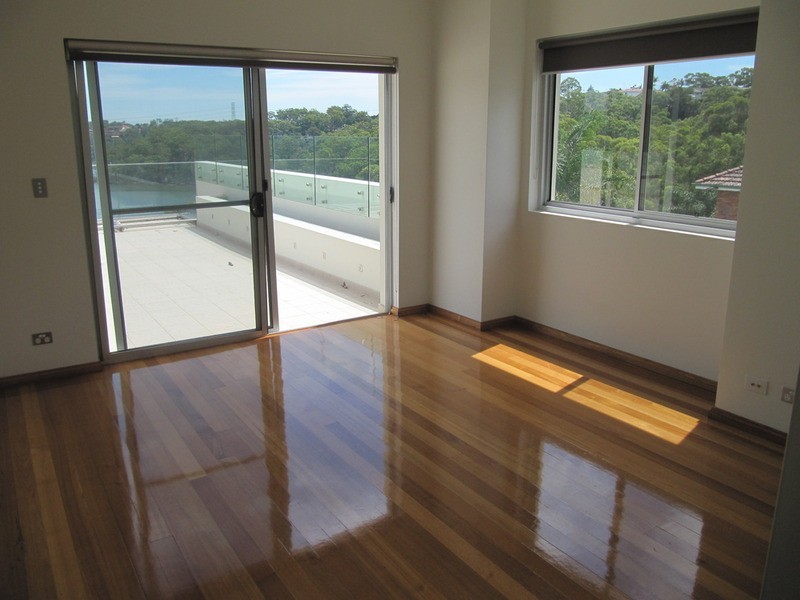 Lugarno NSW 2210