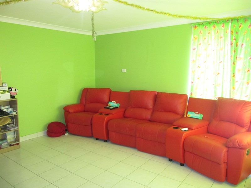 Fairfield West NSW 2165