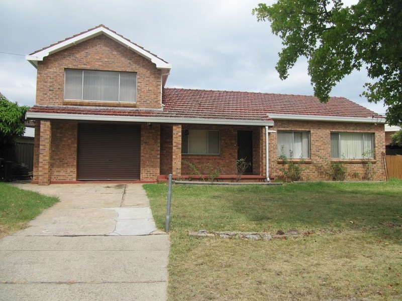 16 Alliance Avenue, Revesby NSW 2212