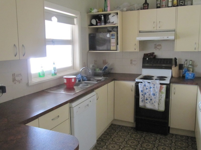 16 Alliance Avenue, Revesby NSW 2212