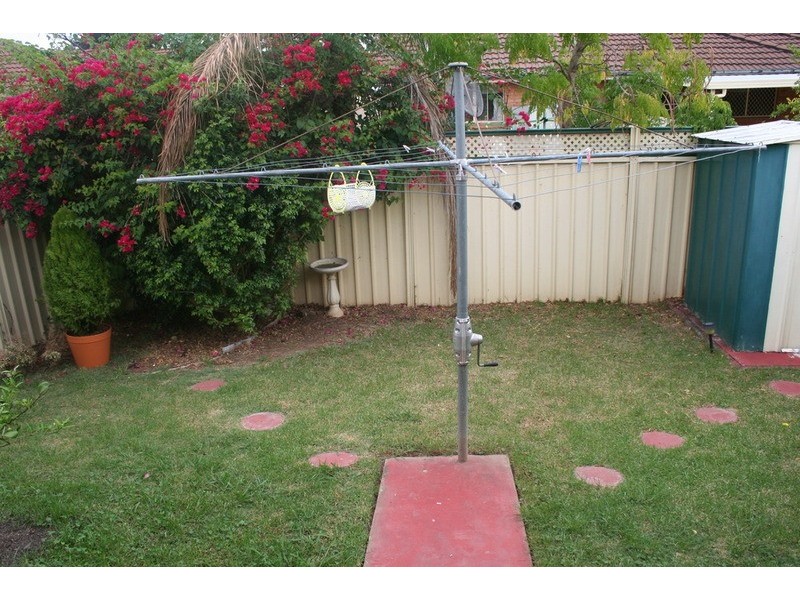 6  Greenfinch Street, Green Valley NSW 2168