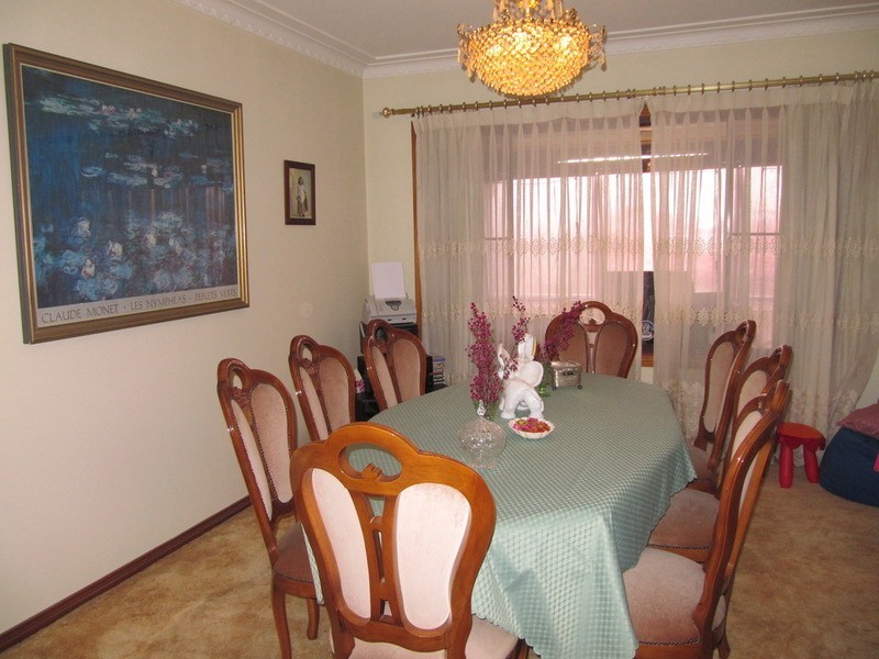 4 Gawler Place, Bossley Park NSW 2176