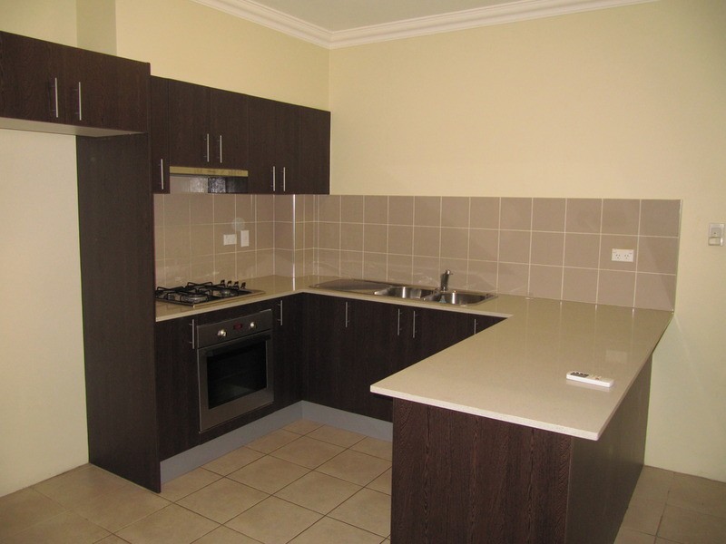 Fairfield NSW 2165