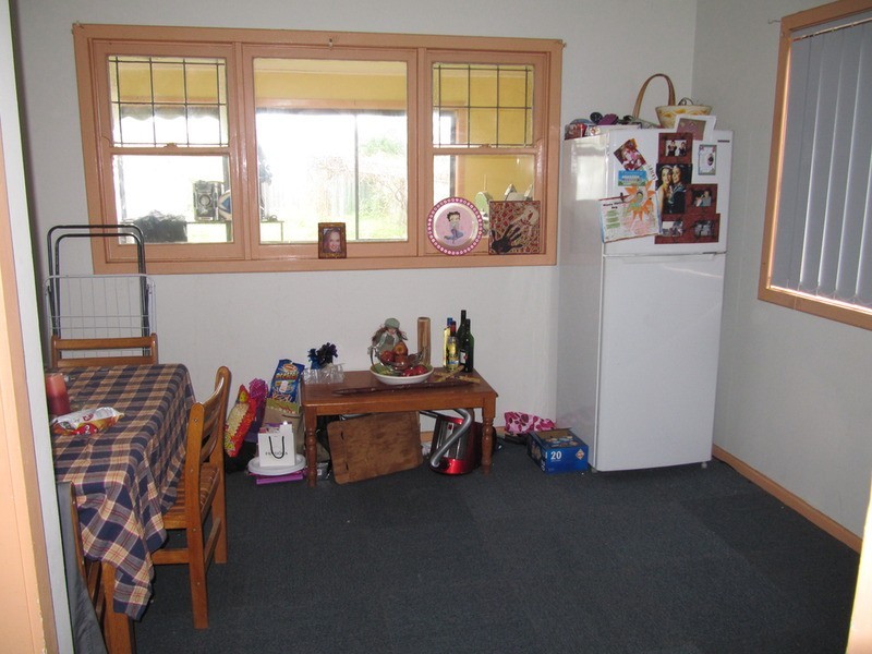 17 Salisbury Street, Canley Heights NSW 2166