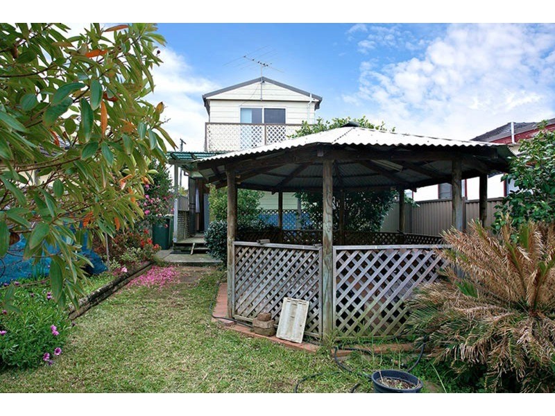 36 Dawson Street, Fairfield West NSW 2165