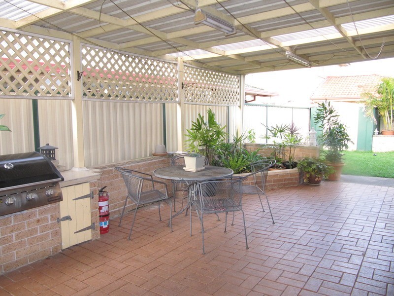 Hoxton Park NSW 2171