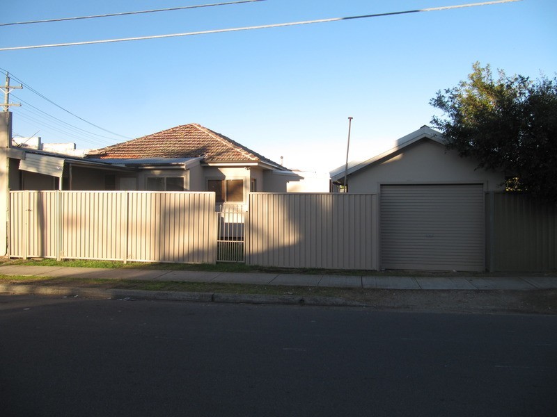 Fairfield NSW 2165