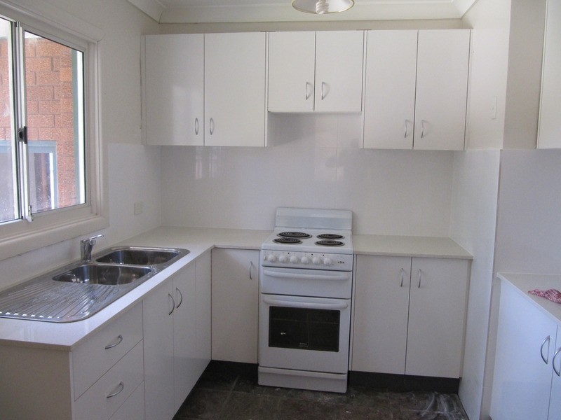 Lurnea NSW 2170