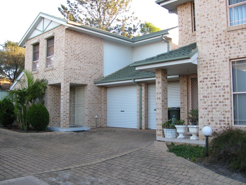 9/87-89 Cambridge Street, Canley Heights NSW 2166
