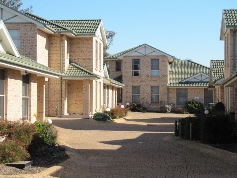 9/87-89 Cambridge Street, Canley Heights NSW 2166