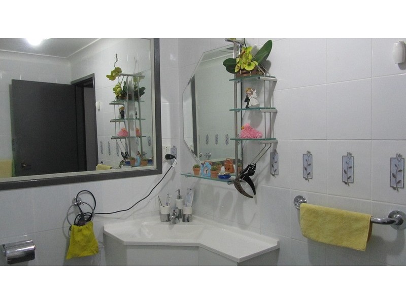 15 Humphries Road, Wakeley NSW 2176