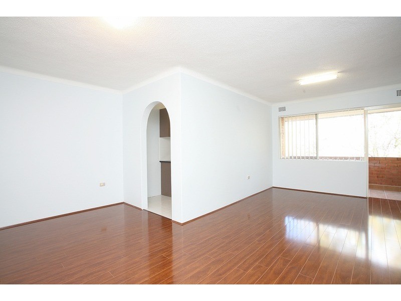 21/10 Clifford Avenue, Canley Vale NSW 2166