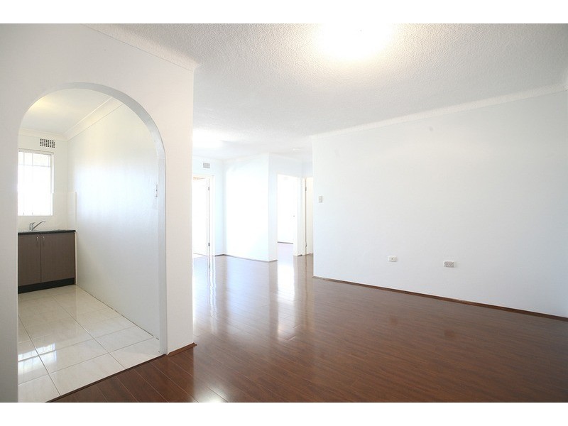 21/10 Clifford Avenue, Canley Vale NSW 2166