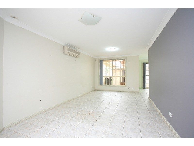 4/4 Peel Street, Canley Heights NSW 2166
