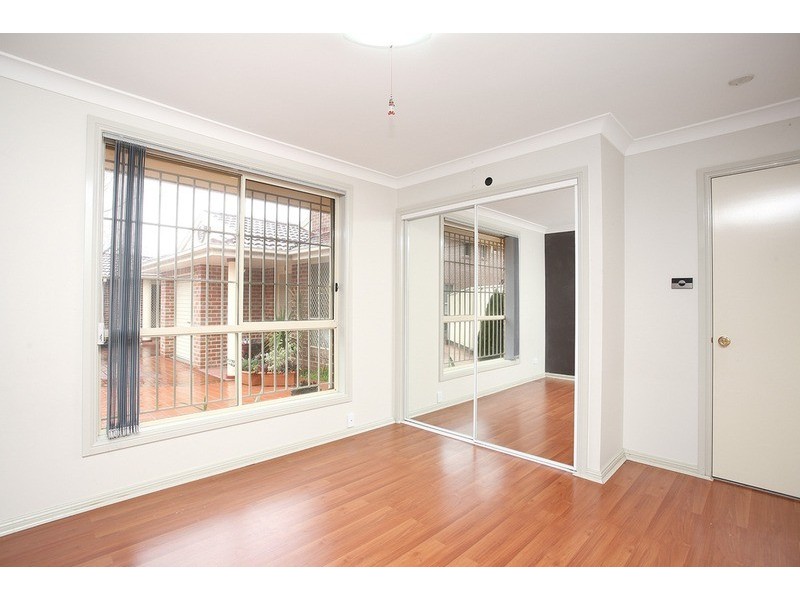 4/4 Peel Street, Canley Heights NSW 2166