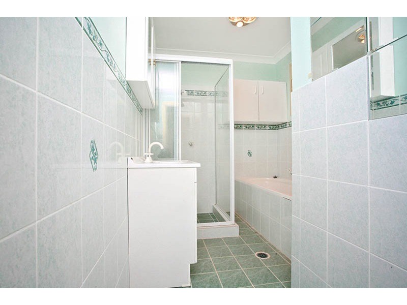 Fairfield West NSW 2165