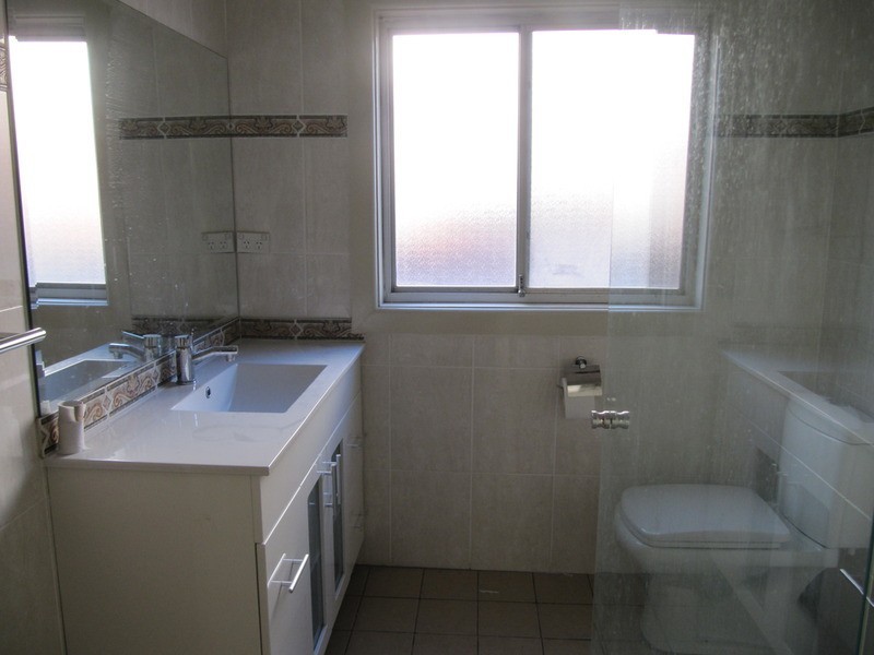 Canley Heights NSW 2166