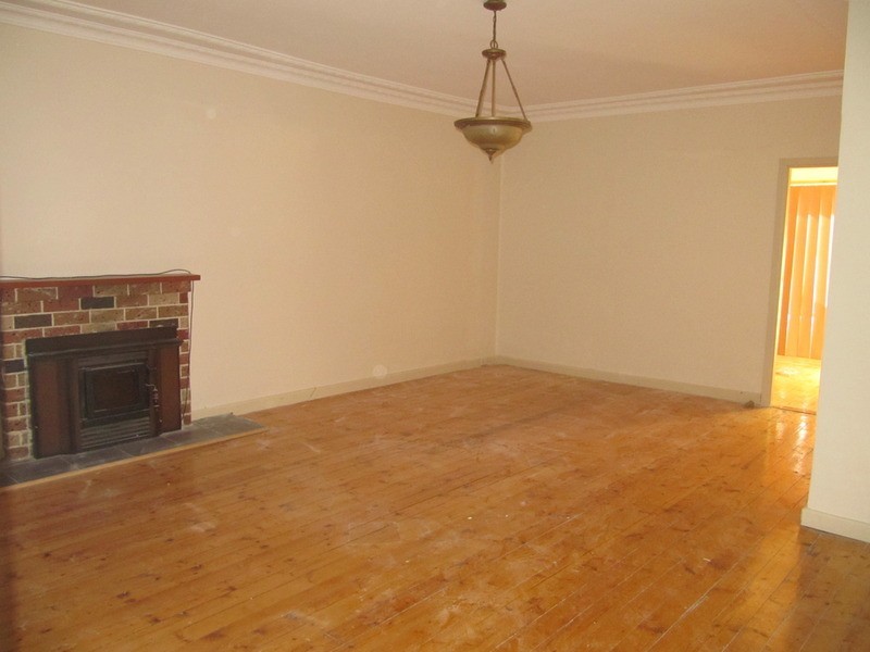 Canley Heights NSW 2166