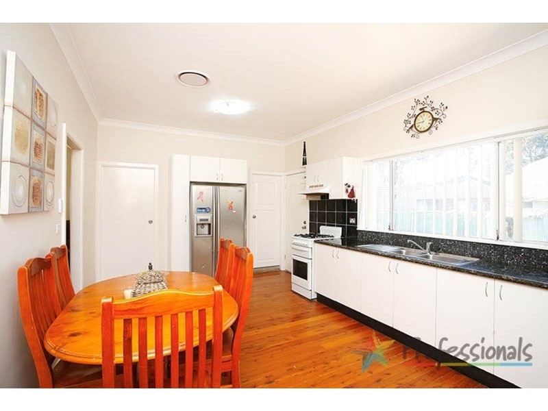 4 Kurrara  Street, Lansvale NSW 2166