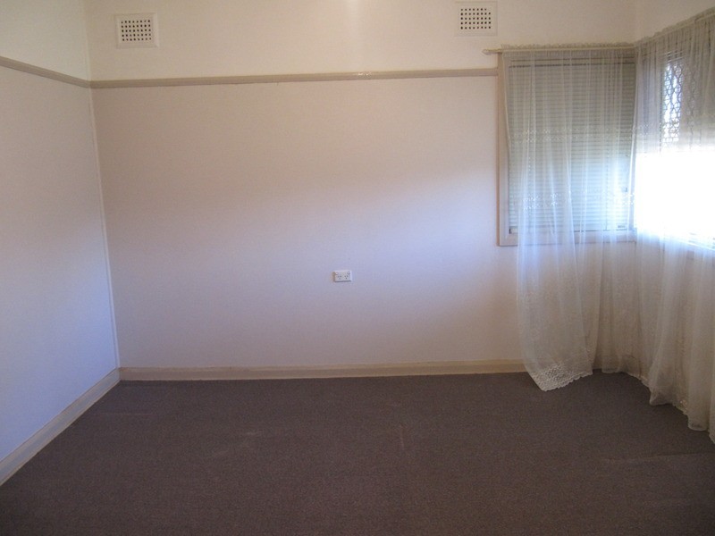 Canley Heights NSW 2166