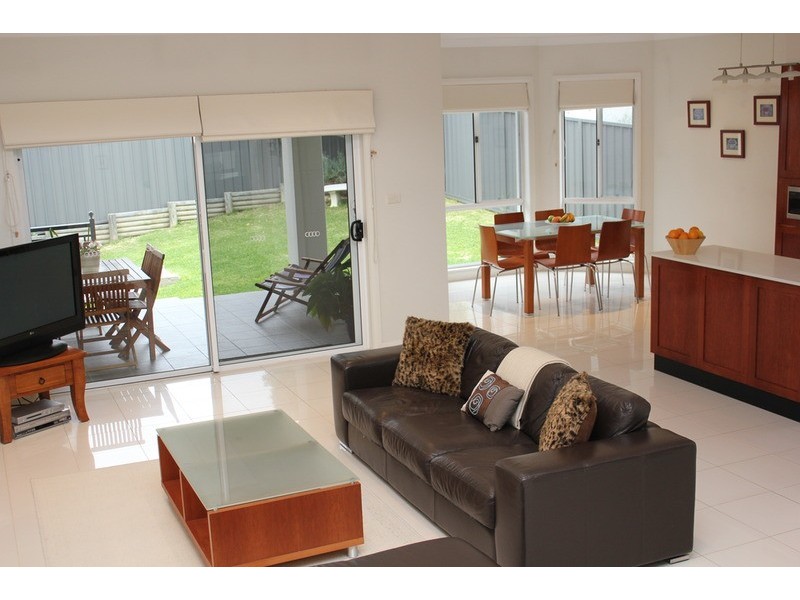 5 Flame Tree Street, Casula NSW 2170