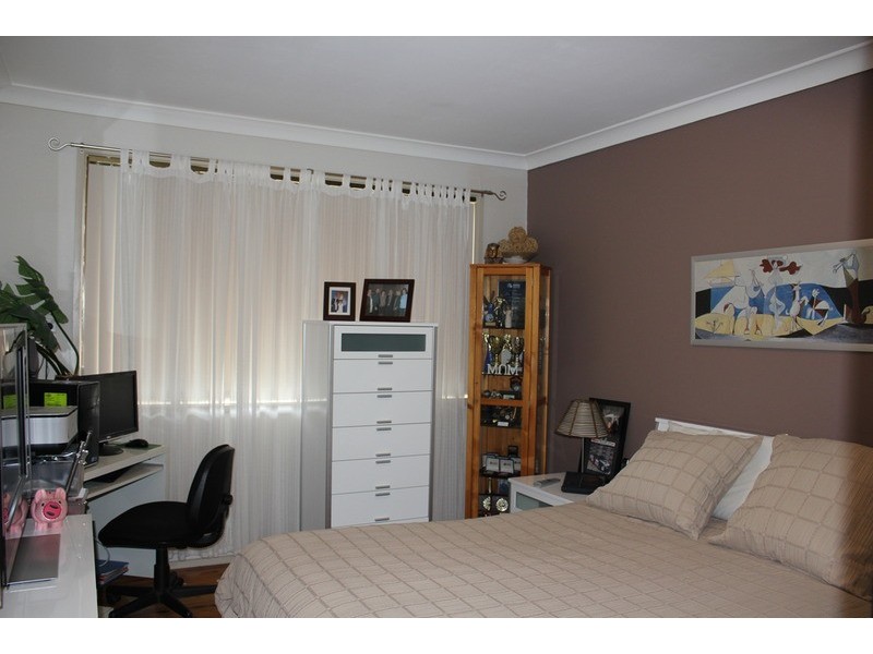 20 UNDERWOOD Road, Prairiewood NSW 2176