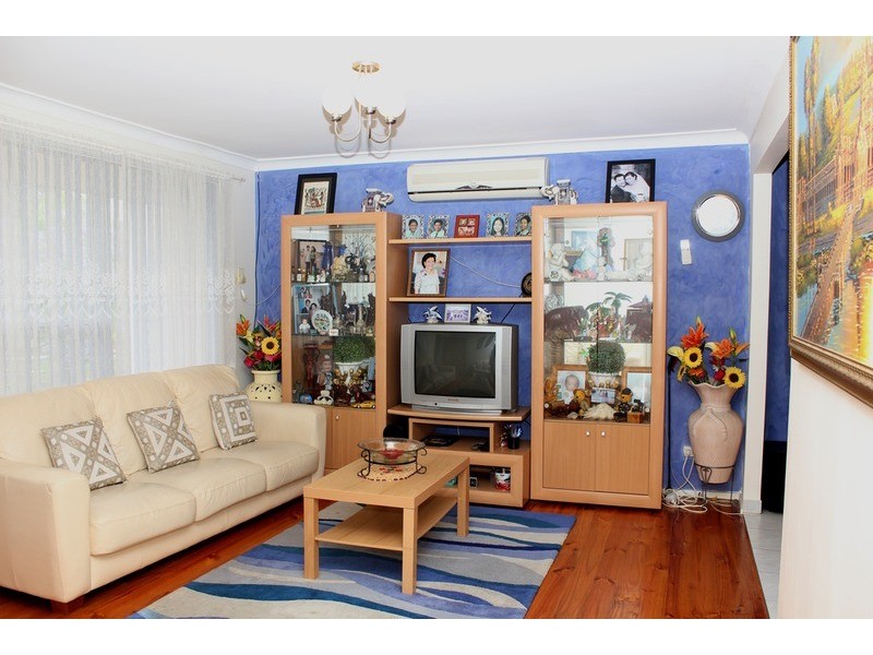 7 DORSET Close, Wakeley NSW 2176