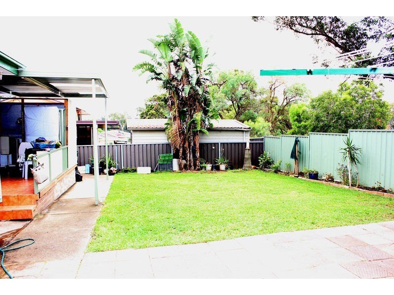 7 DORSET Close, Wakeley NSW 2176