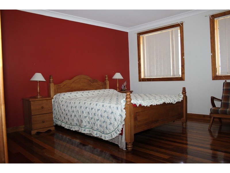 1A Phyllis  Crescent, Guildford NSW 2161