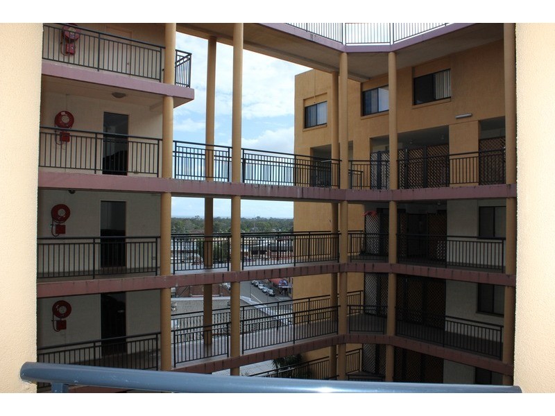 26/37 Ware  Street, Fairfield NSW 2165