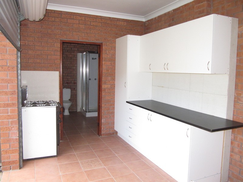 Fairfield West NSW 2165