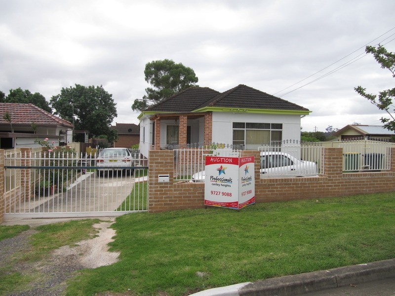 24 Lang Street, Smithfield NSW 2164