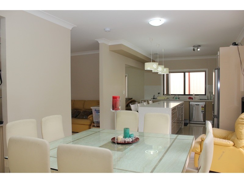 Fairfield West NSW 2165