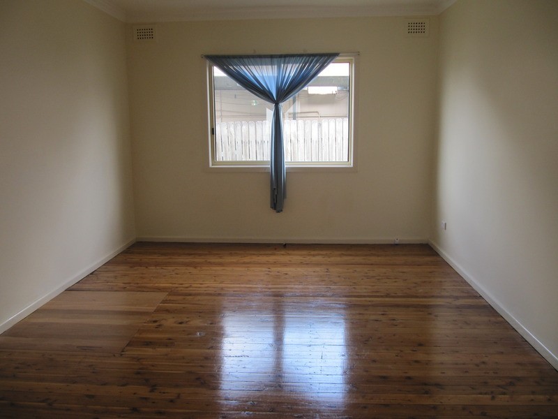 Canley Heights NSW 2166