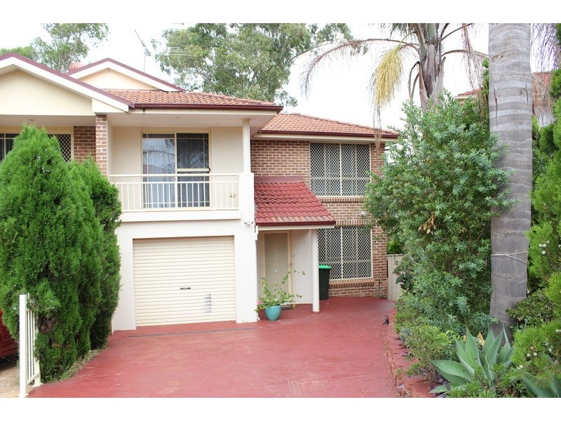 11A Clune Close, Casula NSW 2170